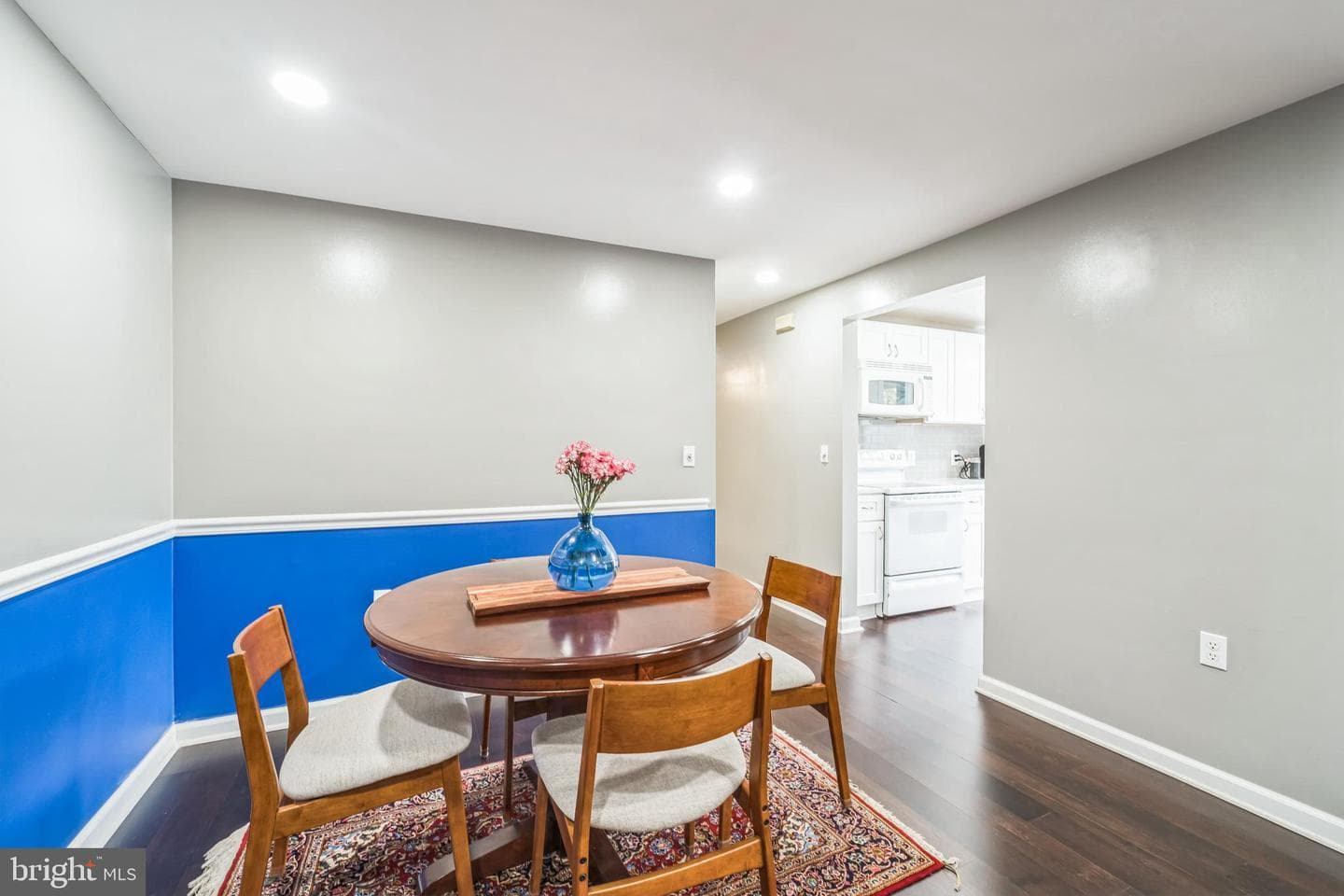 18131 Chalet Drive #24-302 photo 10