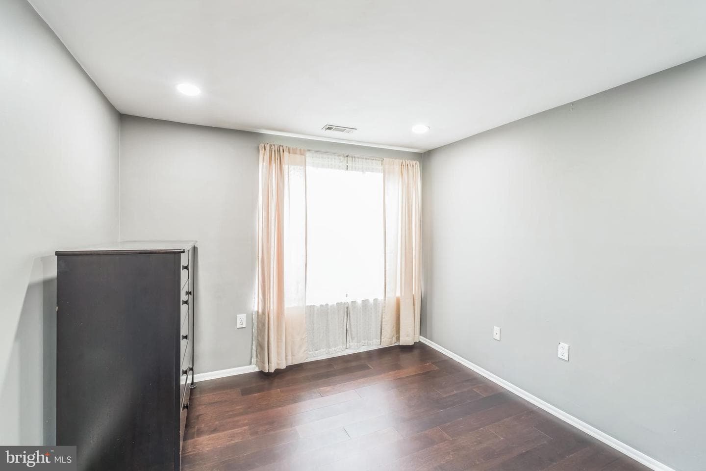 18131 Chalet Drive #24-302 photo 11