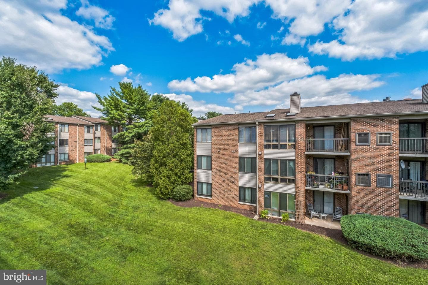 18131 Chalet Drive #24-302 photo 21