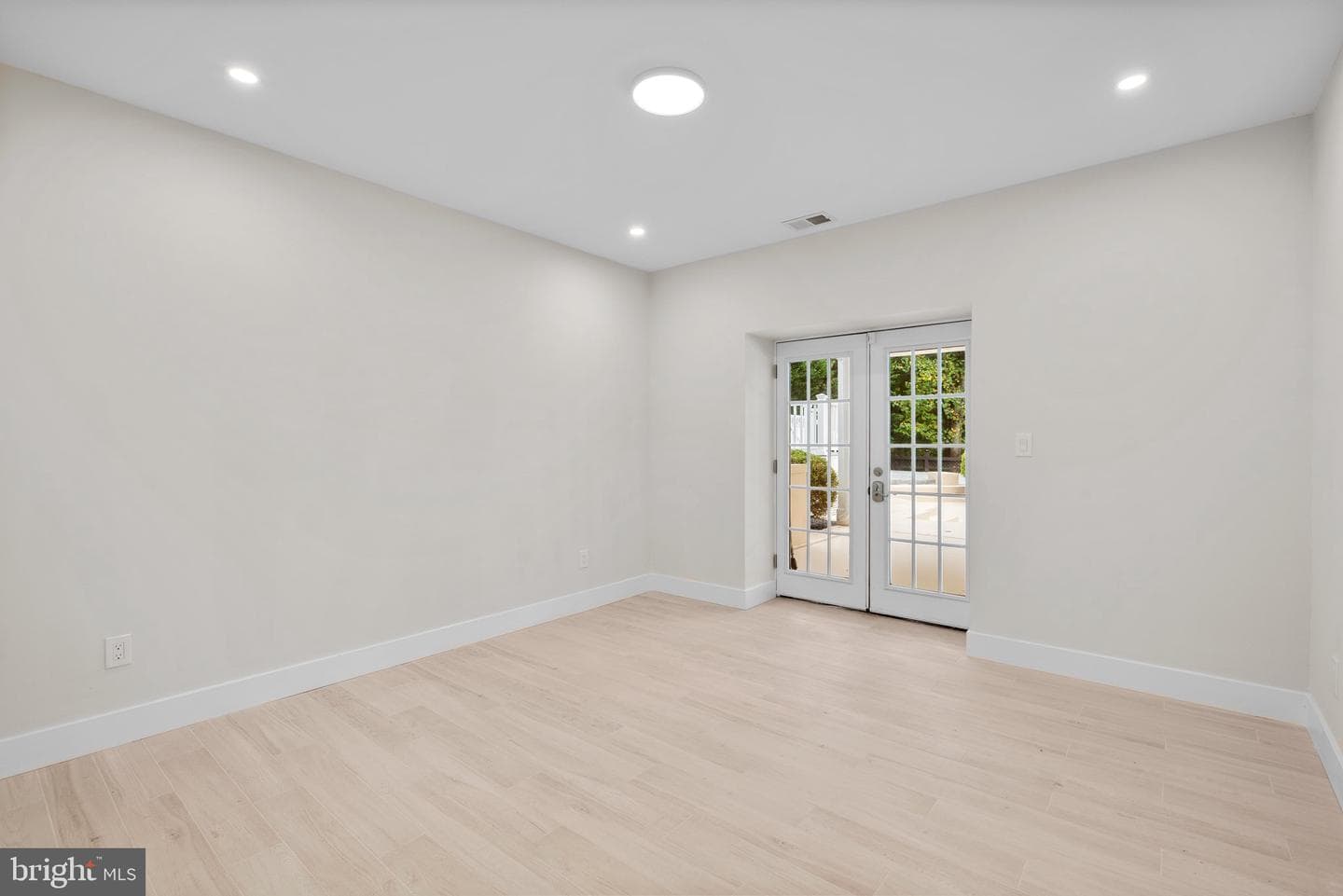 11 Warrenton Drive photo 59