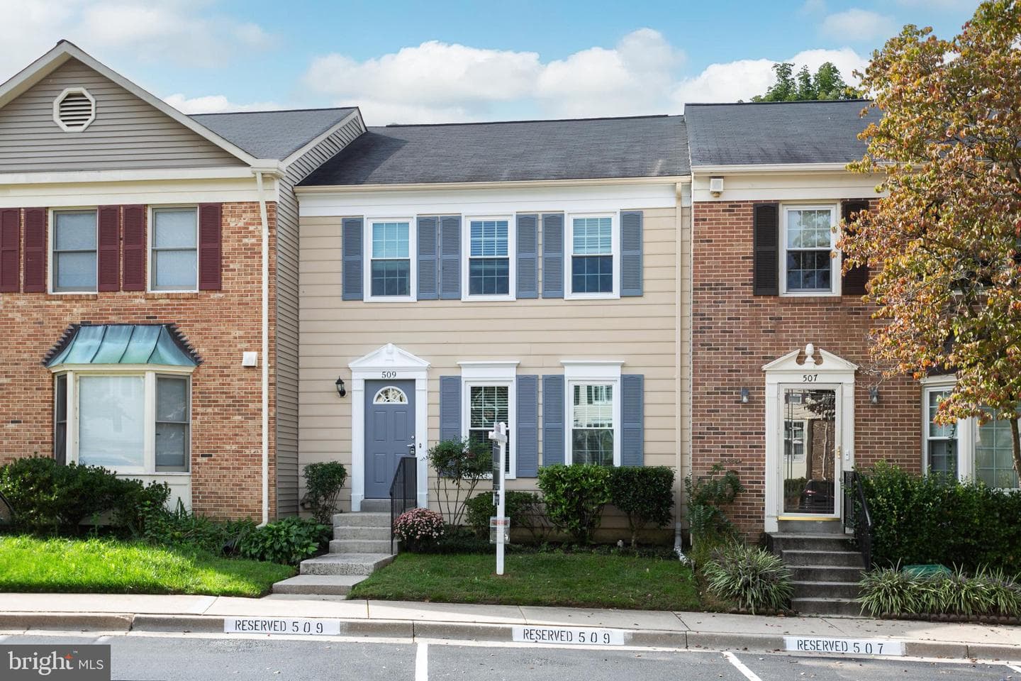 509 Whitcliff Court photo 2