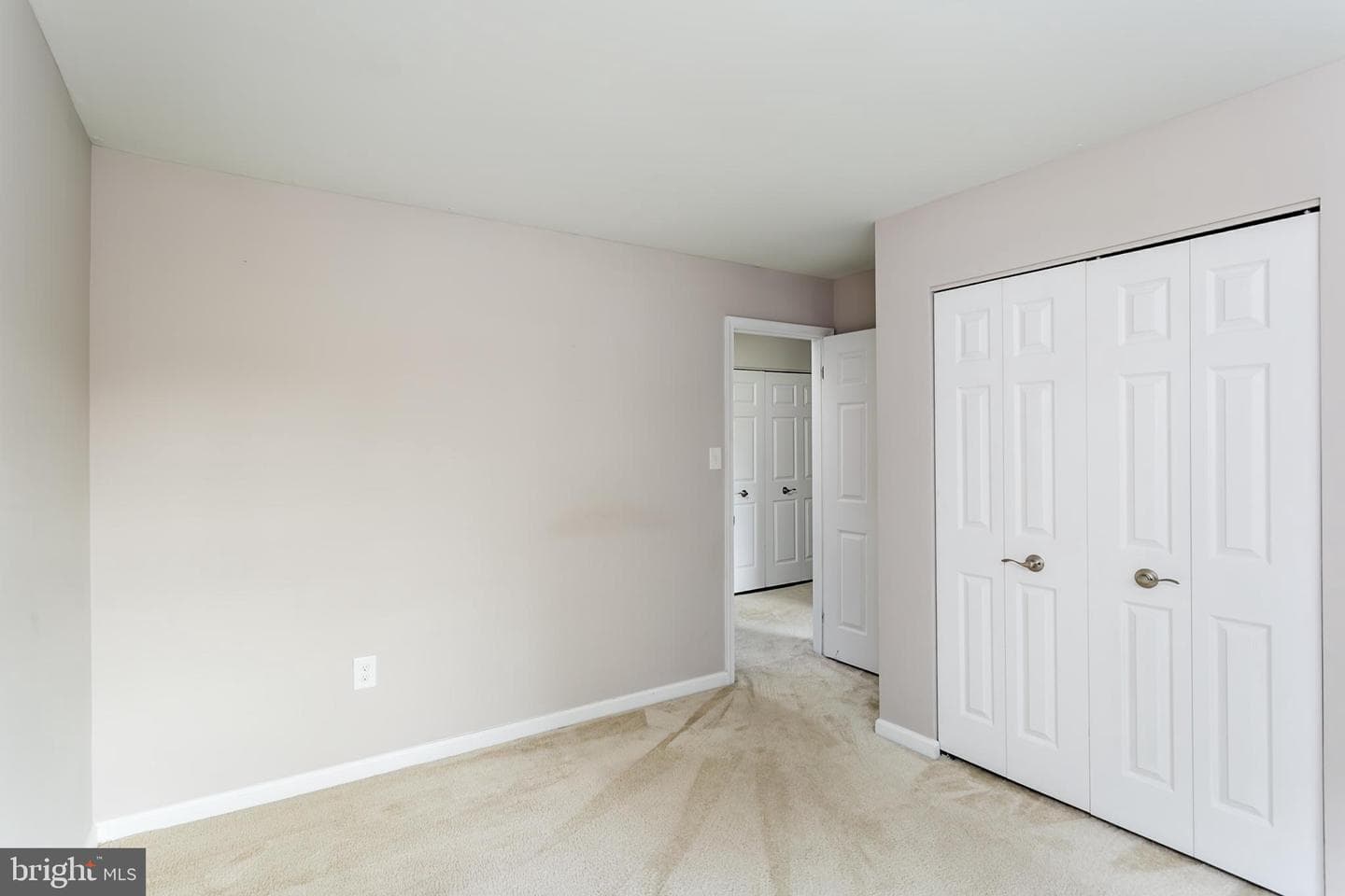 509 Whitcliff Court photo 20