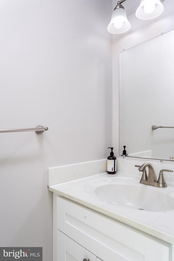 509 Whitcliff Court photo 7