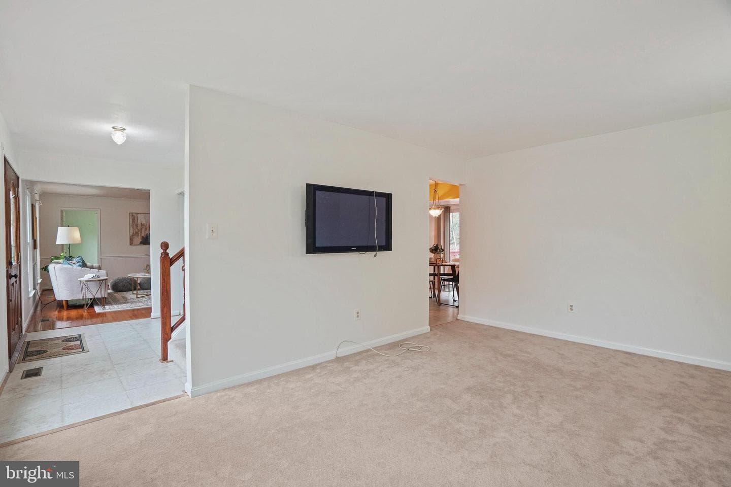 2000 Serpentine Terrace photo 22