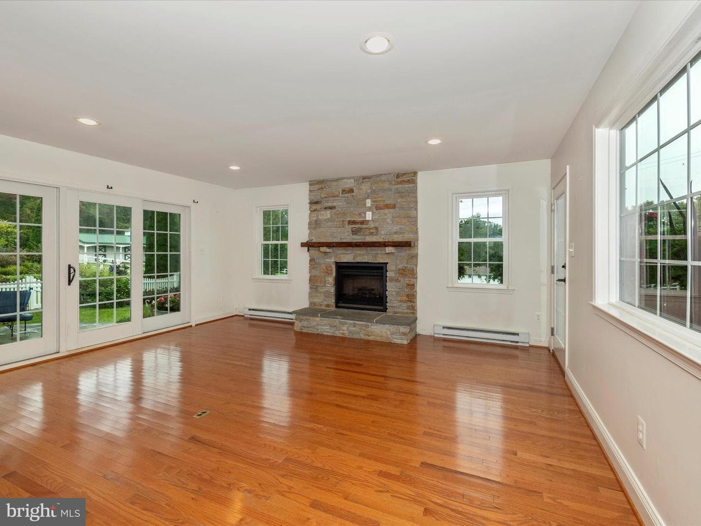 6935 Annapolis Rock Road photo 22