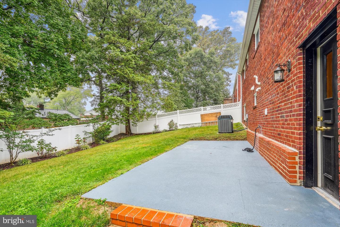 2416 Homestead Drive photo 31
