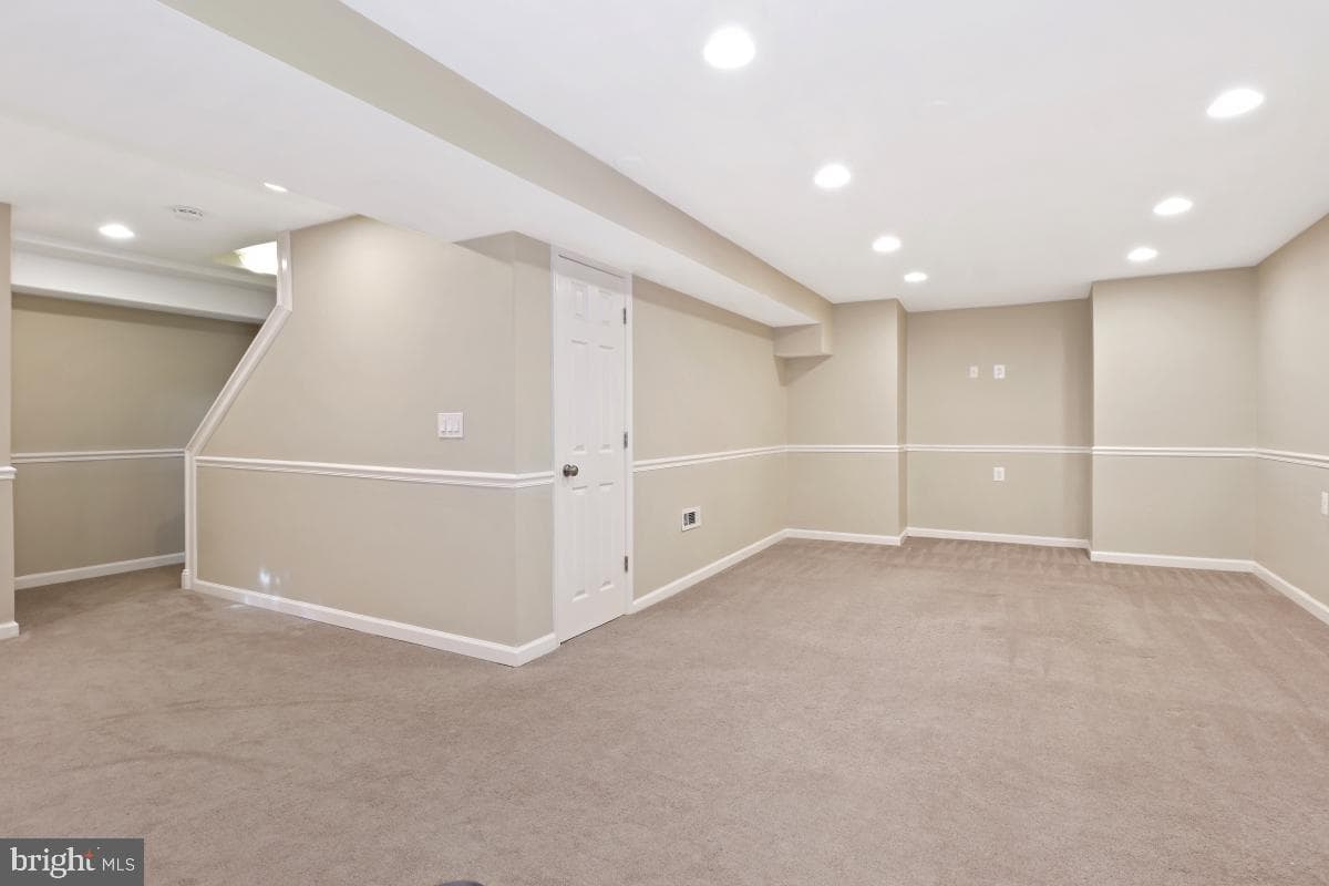 9840 Dellcastle Road photo 27