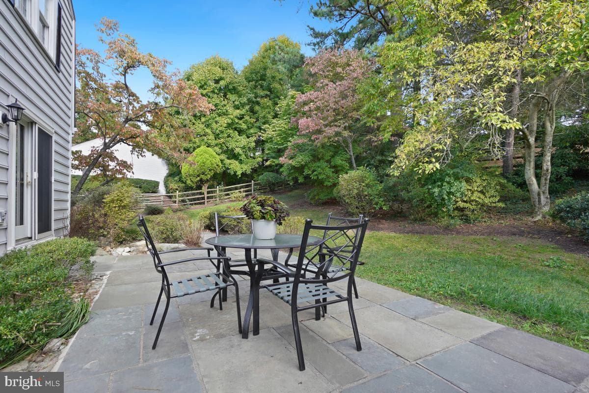 9840 Dellcastle Road photo 29