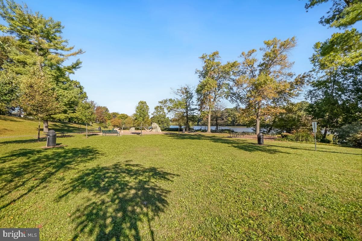 9840 Dellcastle Road photo 40