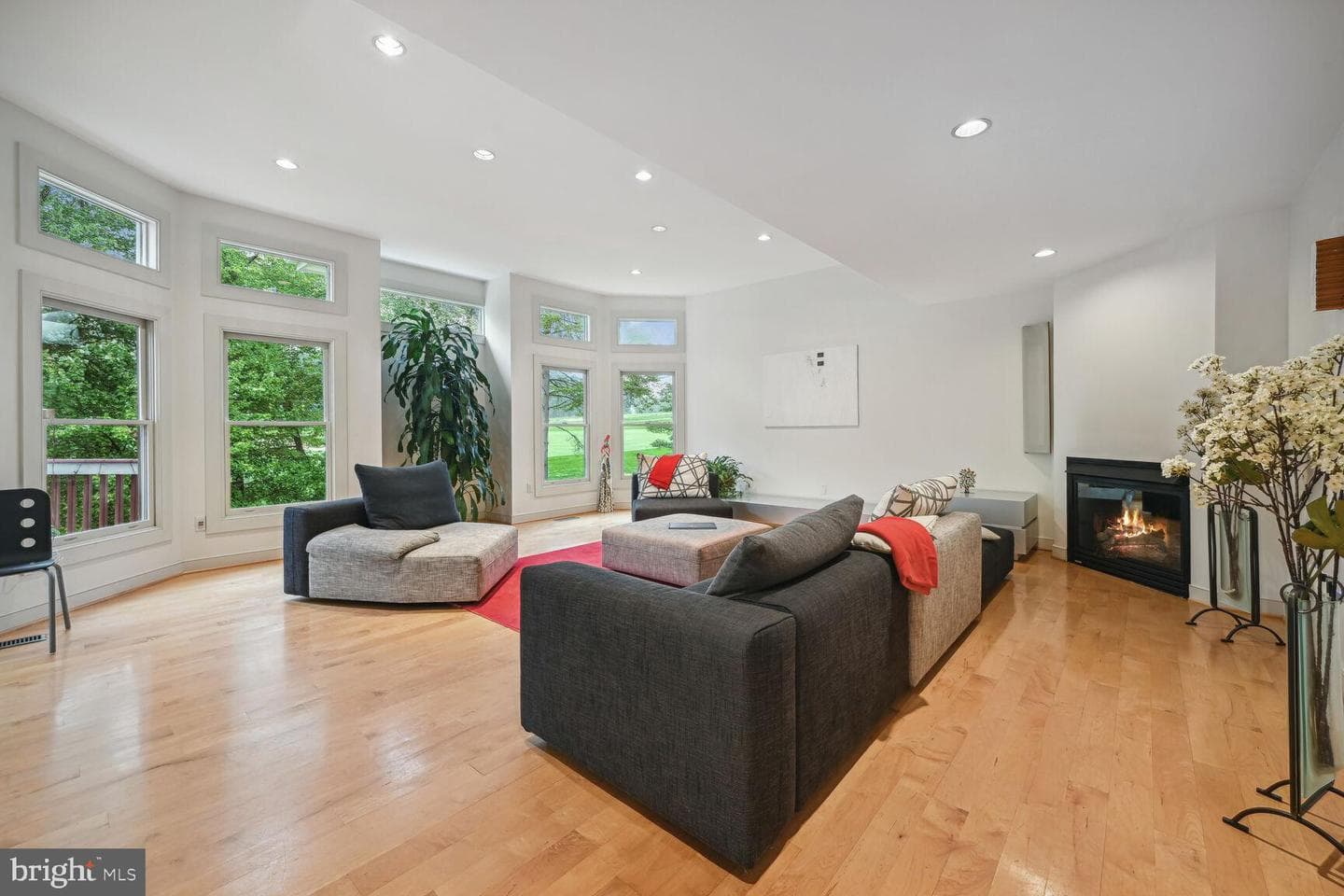 4 Farm Haven Court photo 18