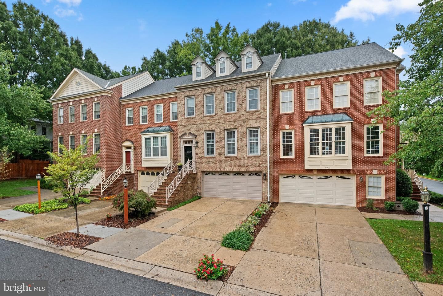 9958 Foxborough Circle photo 2