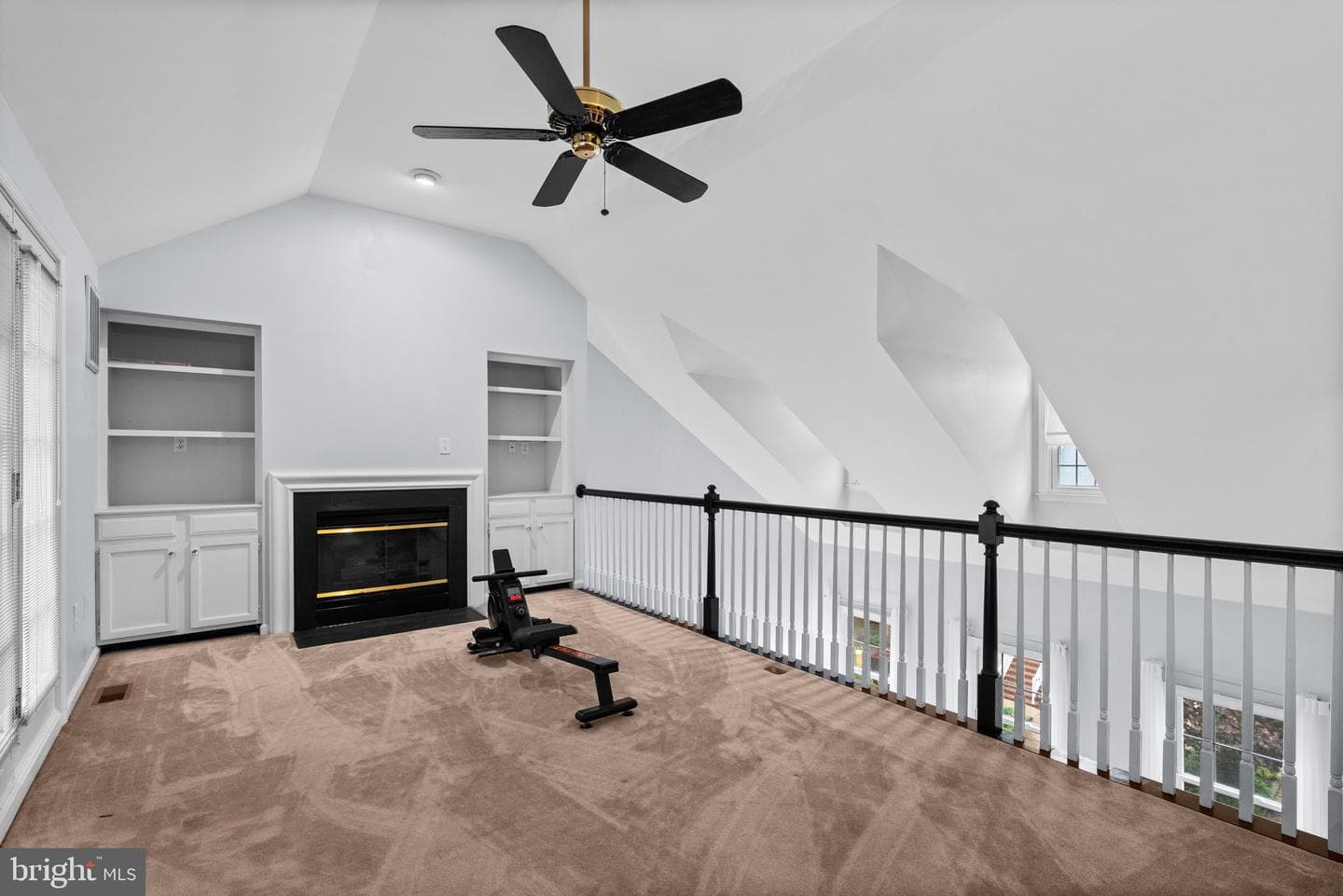 9958 Foxborough Circle photo 25