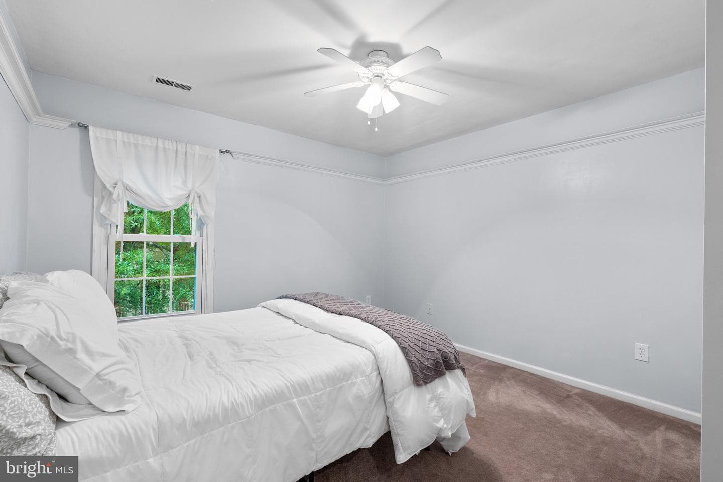 9958 Foxborough Circle photo 31