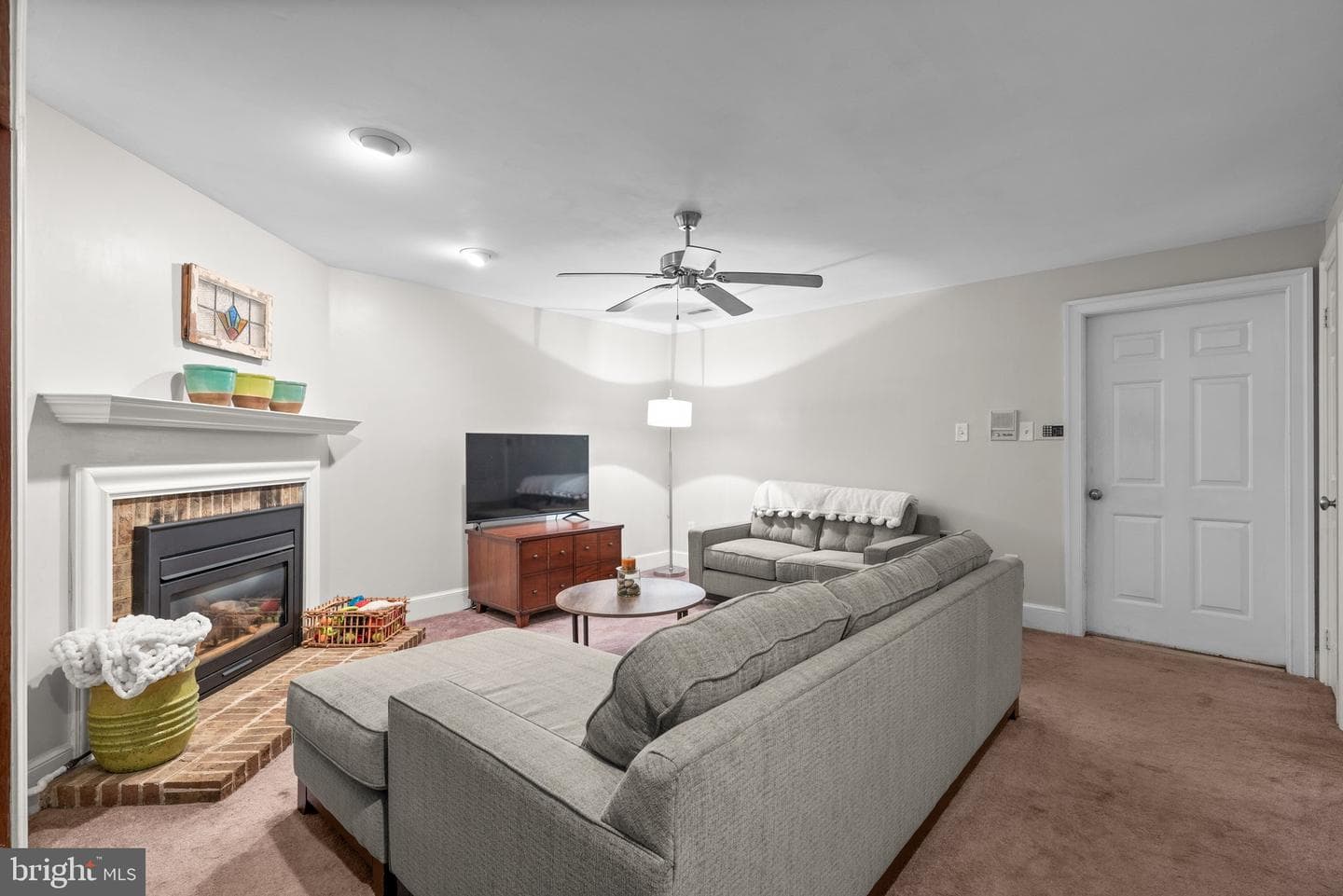 9958 Foxborough Circle photo 36