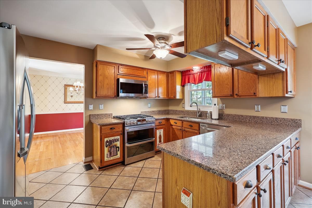 12177 Hidden Brook Terrace photo 19