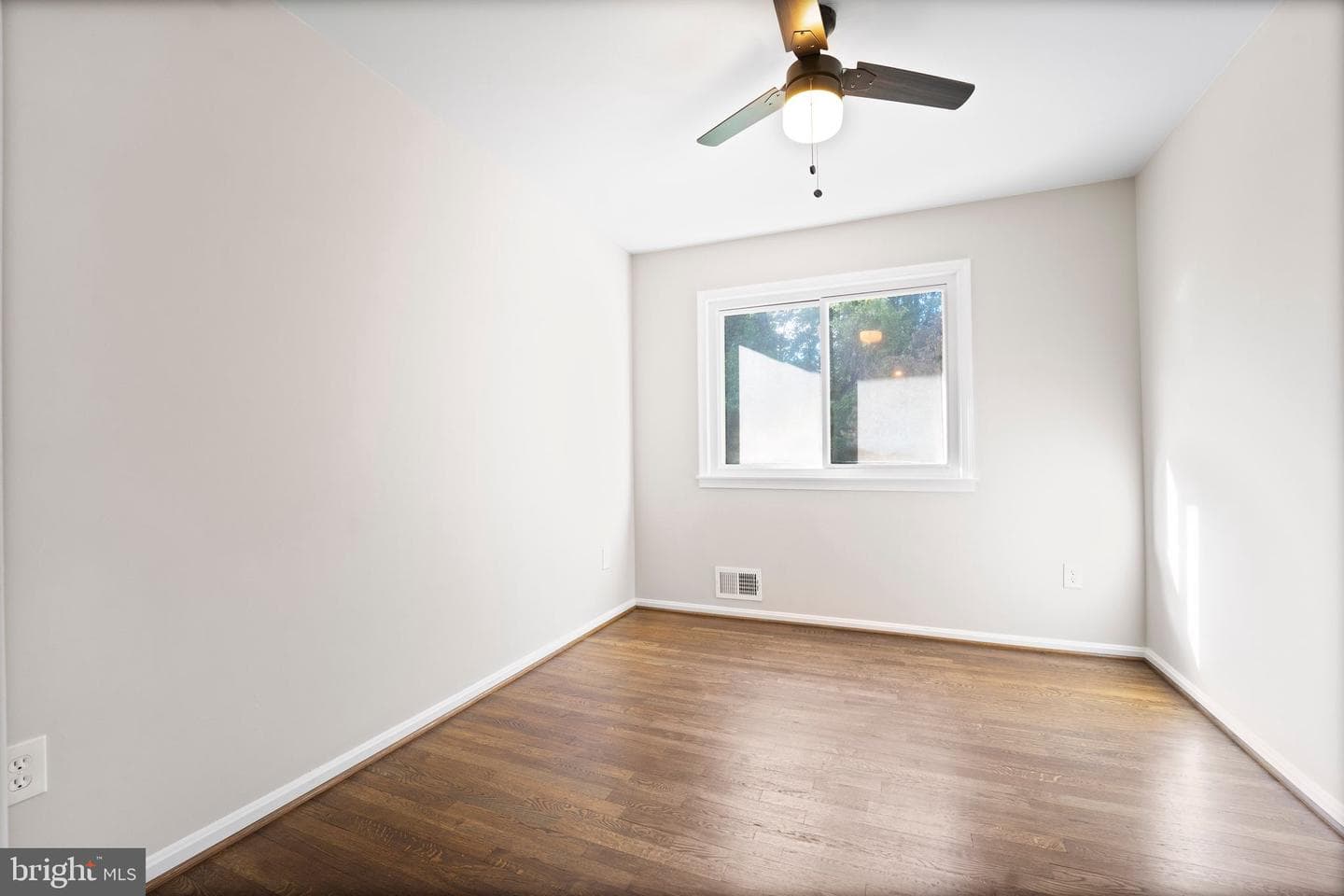 12838 Littleton Street photo 22
