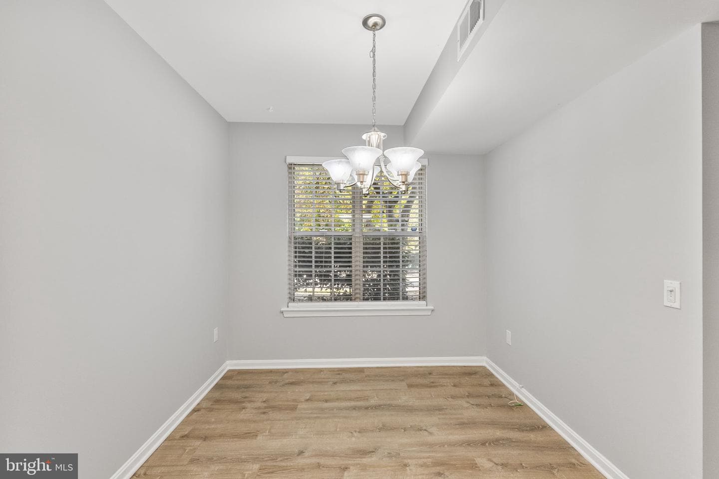 20216 Shipley Terrace #8-B-101 photo 6