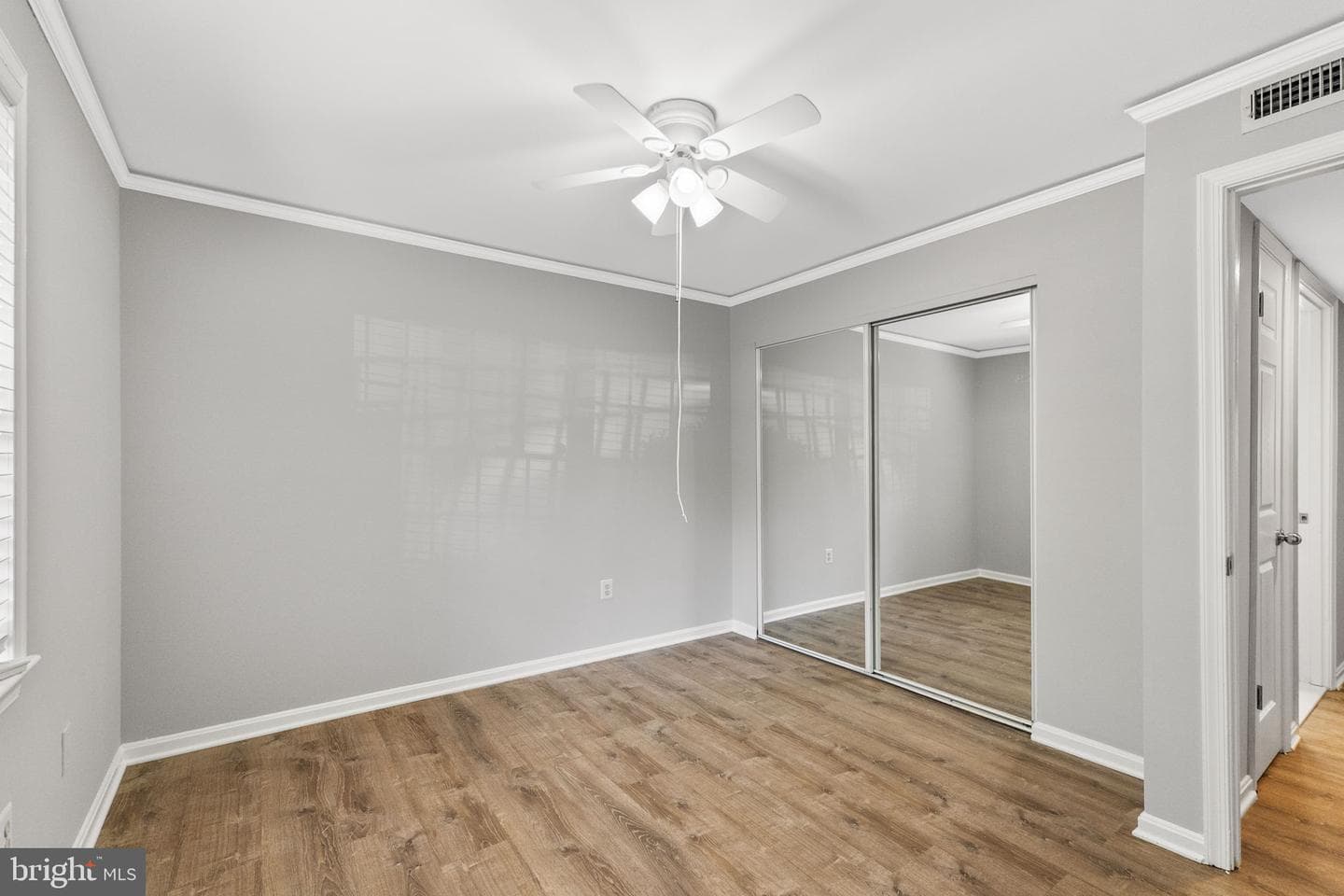 20216 Shipley Terrace #8-B-101 photo 8
