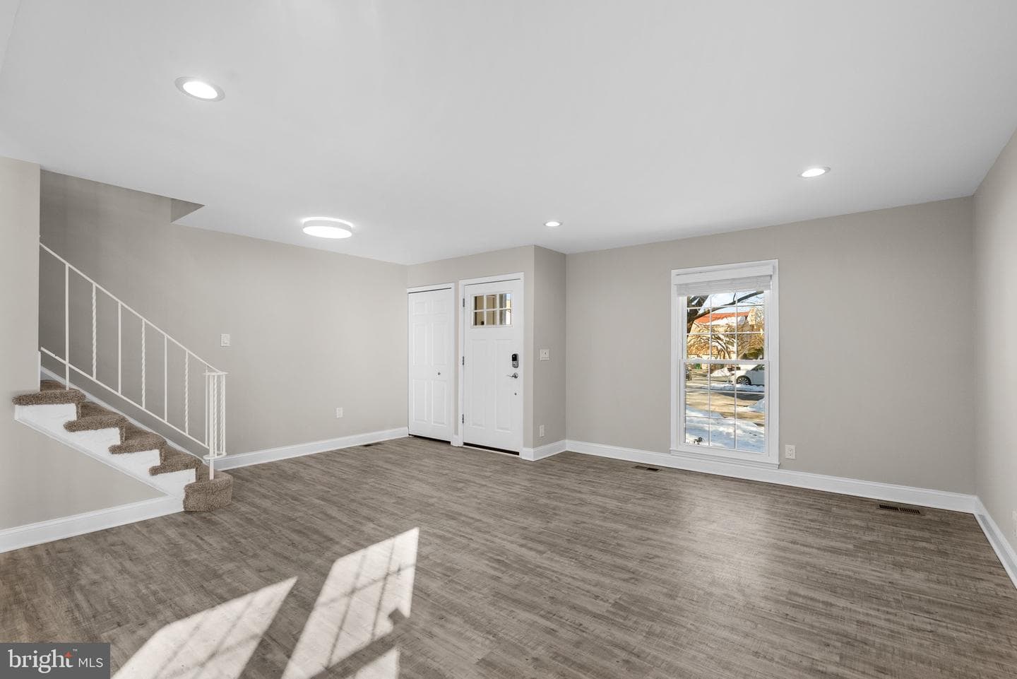 7 Watch Hill Court photo 5