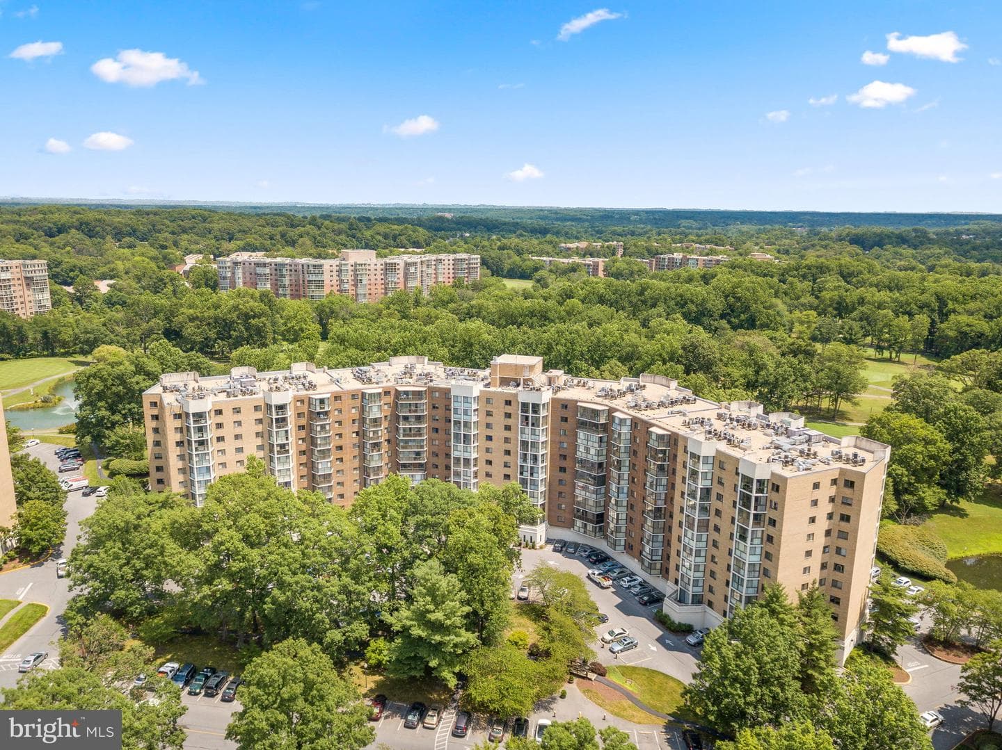 15107 Interlachen Drive #818 photo 1