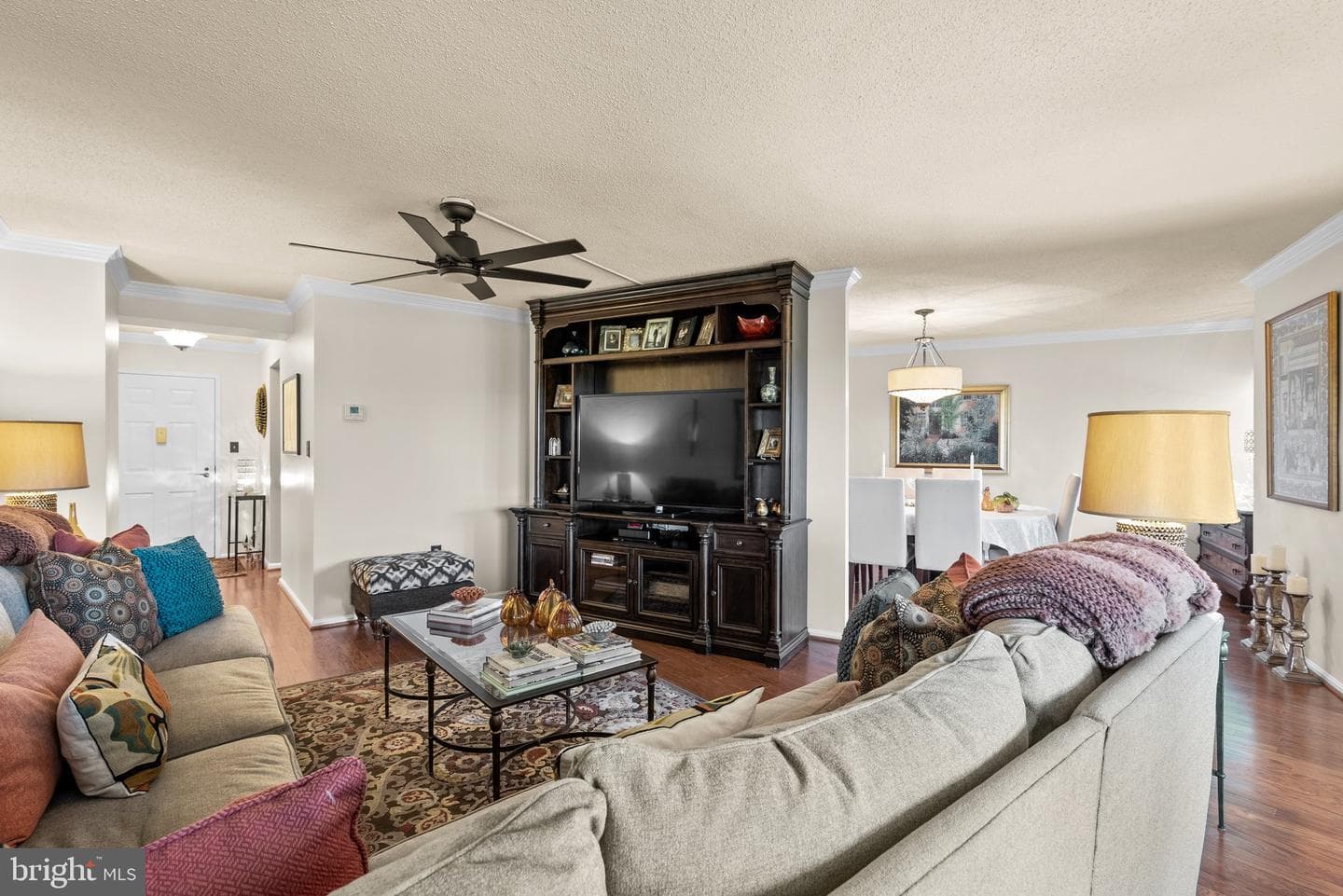 15107 Interlachen Drive #818 photo 10
