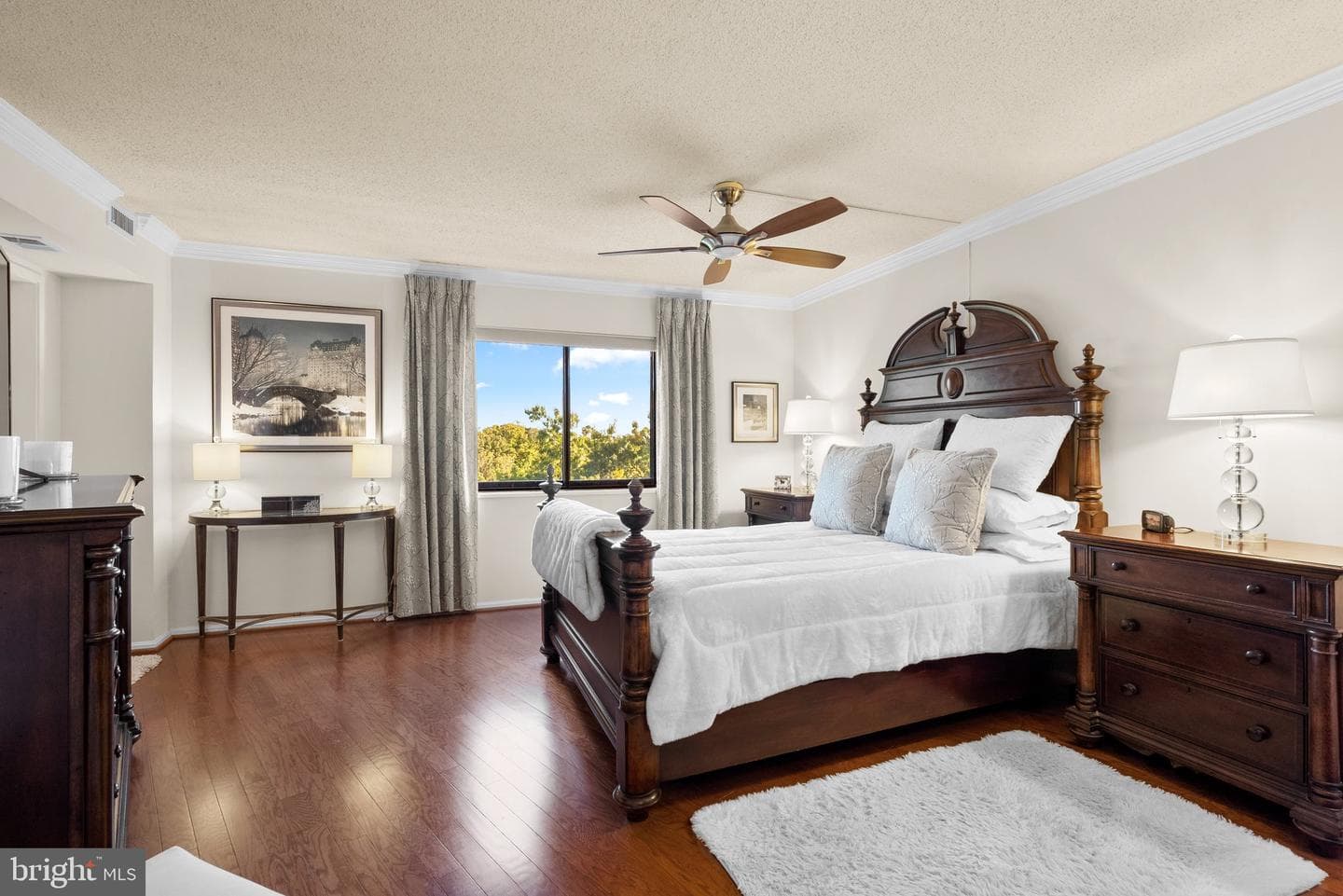 15107 Interlachen Drive #818 photo 21