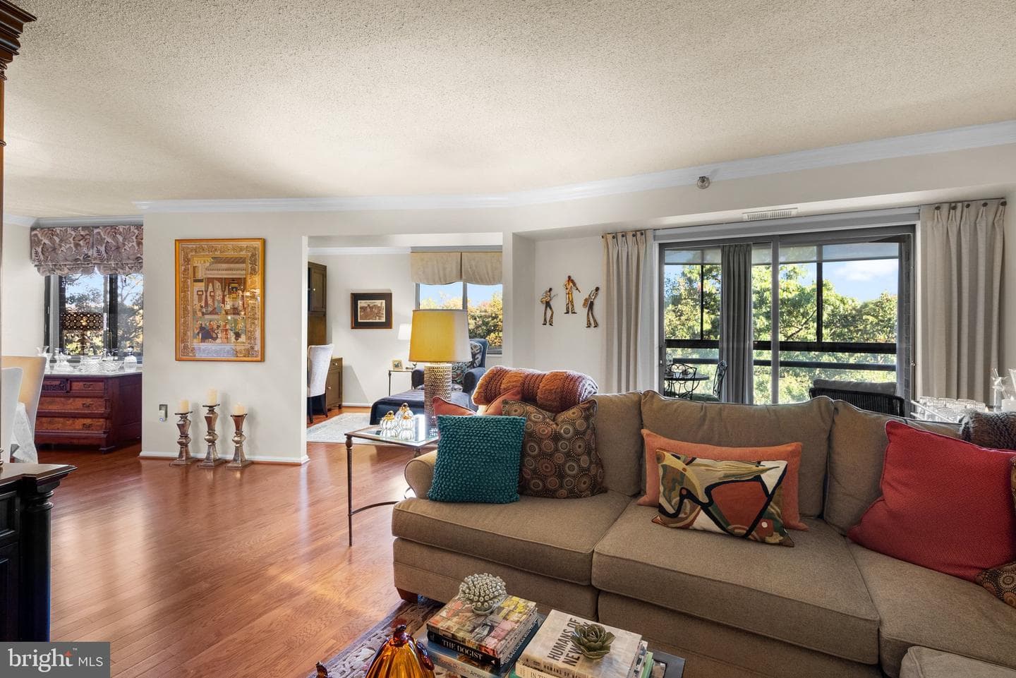 15107 Interlachen Drive #818 photo 8