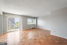 1121 University Boulevard W #613-B photo 9