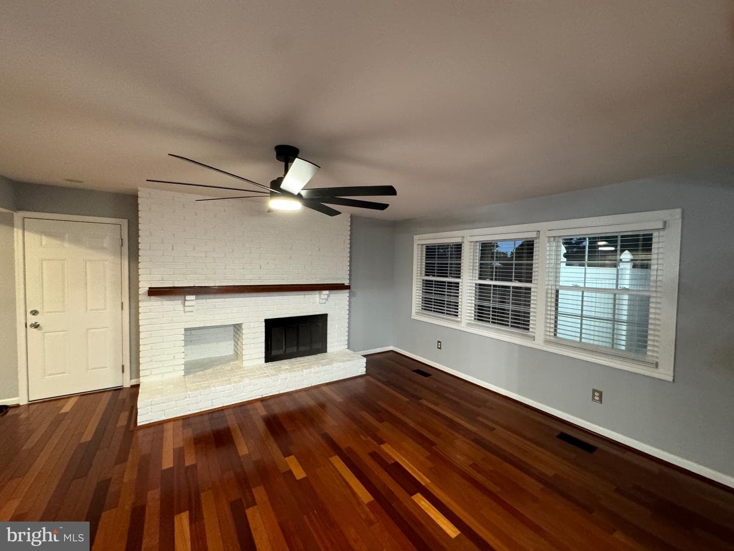 2932 Beaverwood Lane photo 7