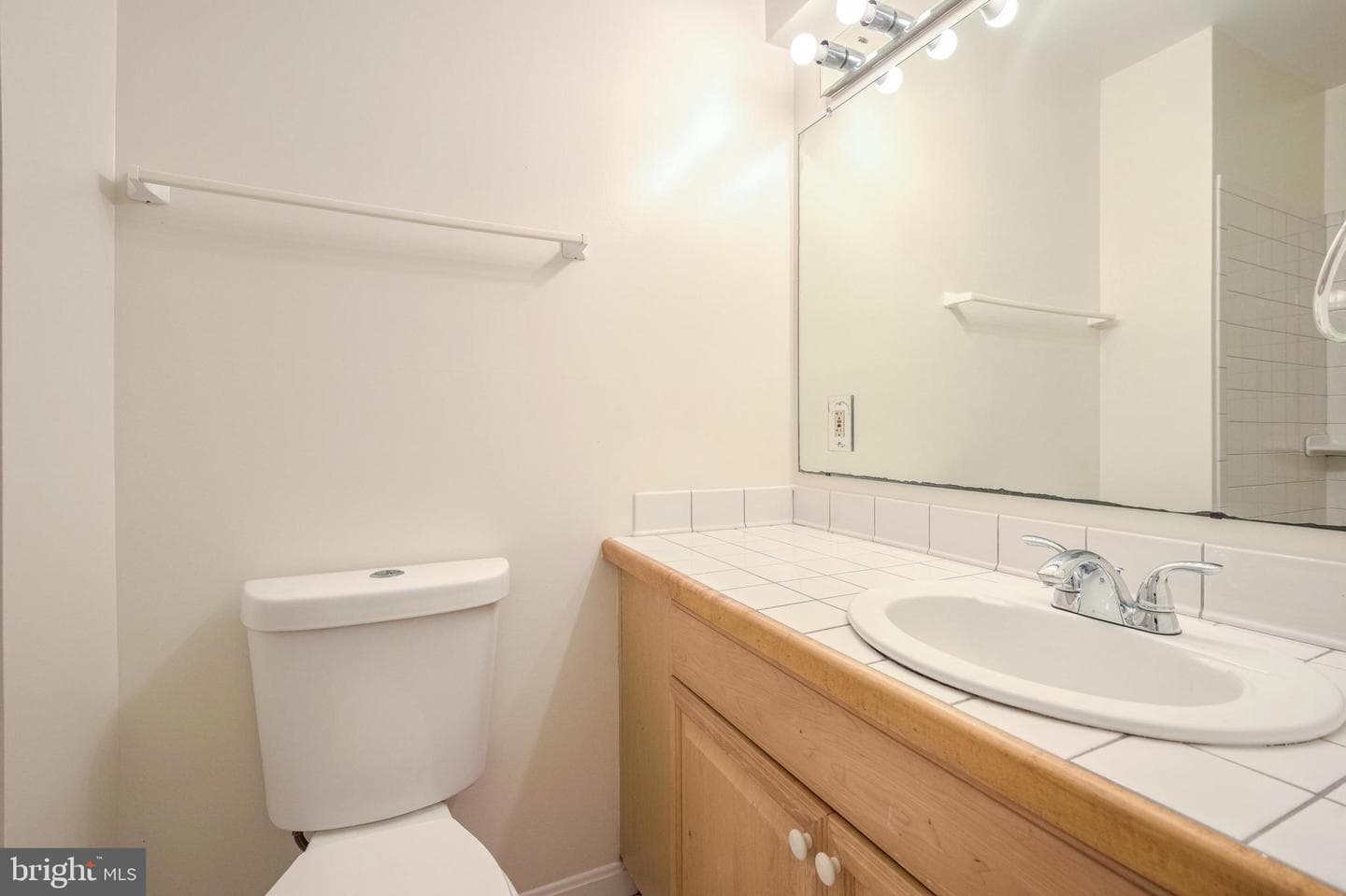 119 E Deer Park Drive photo 16