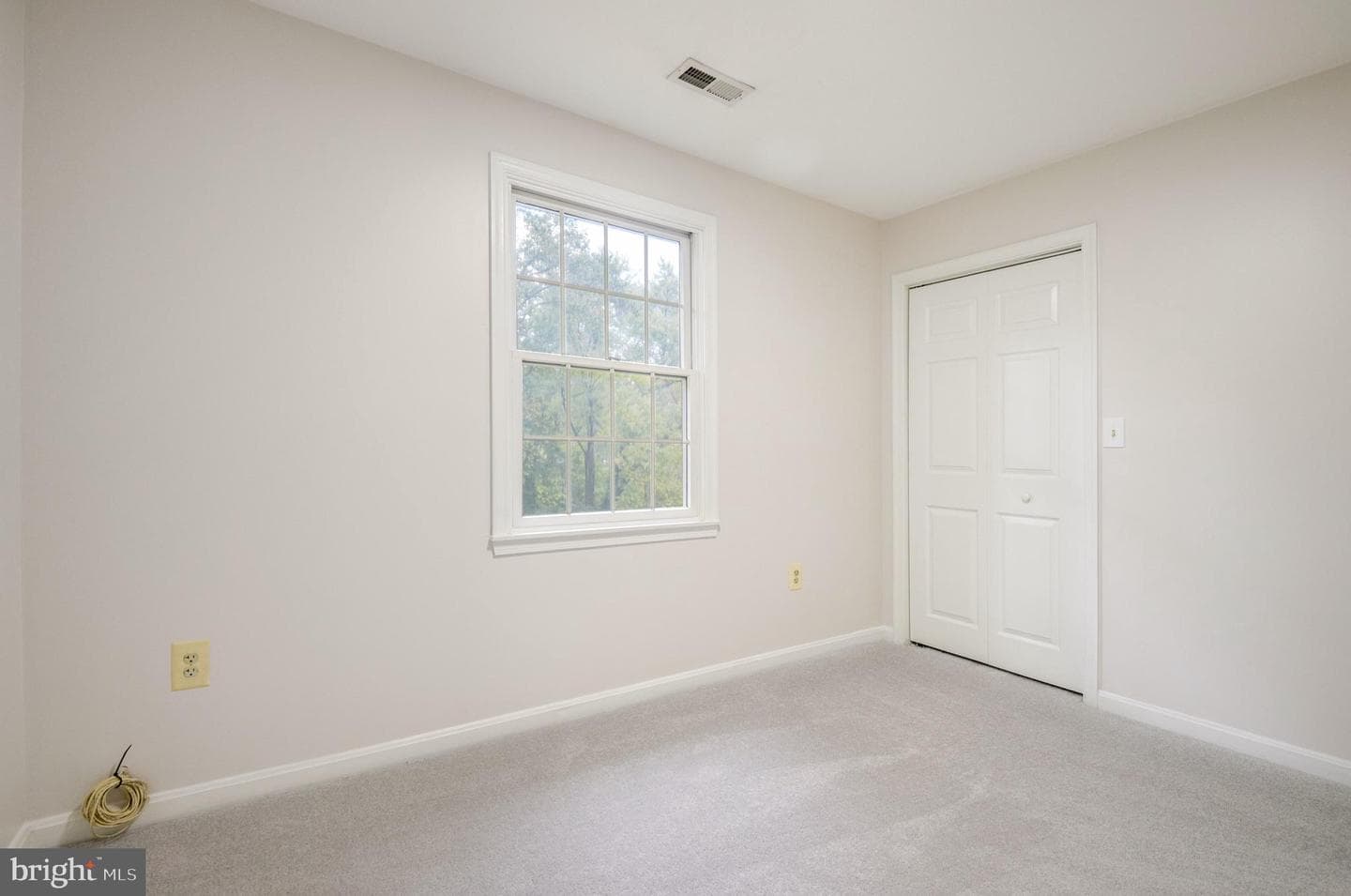 119 E Deer Park Drive photo 17