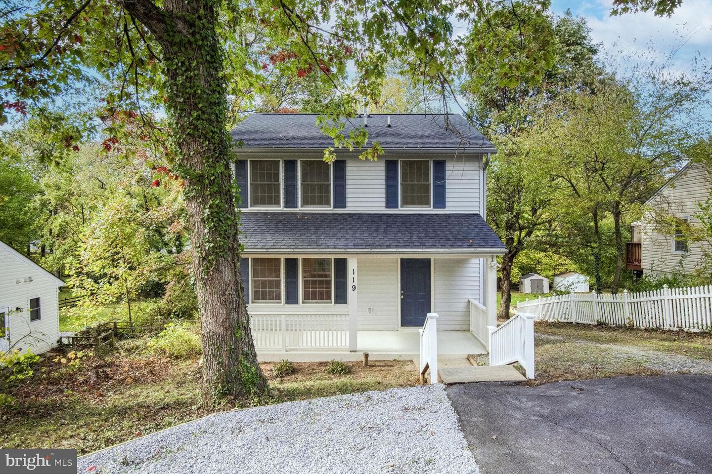 119 E Deer Park Drive photo 24