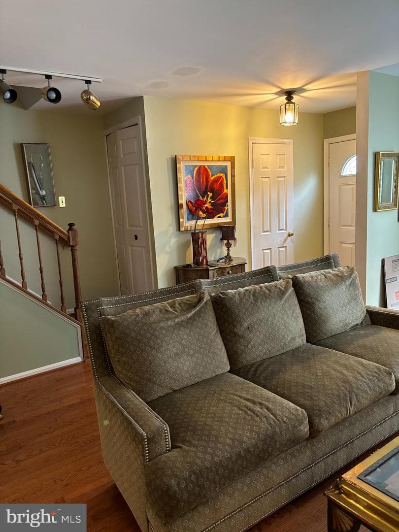 3021 Mozart Drive photo 4