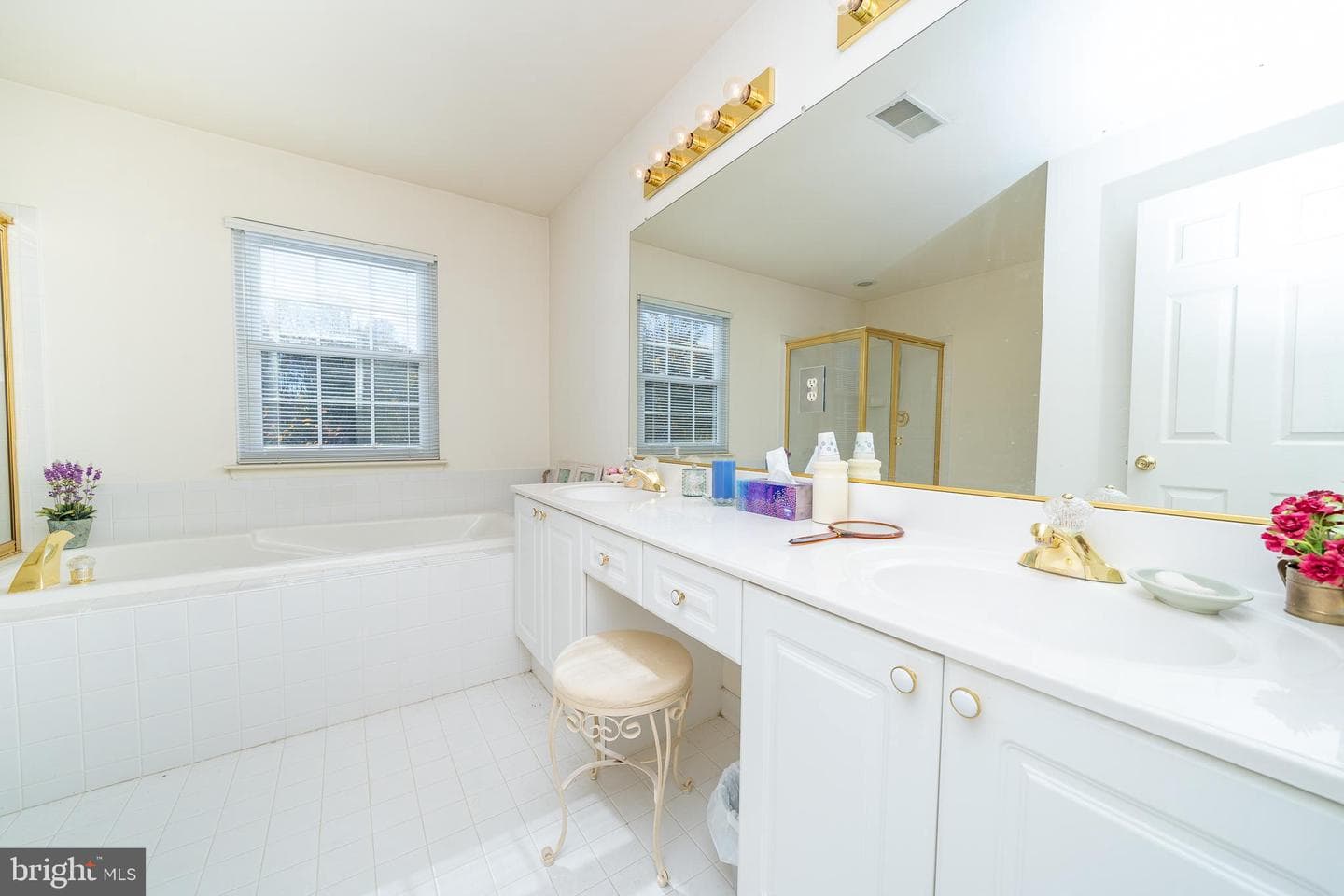 14408 Saturn Way photo 34