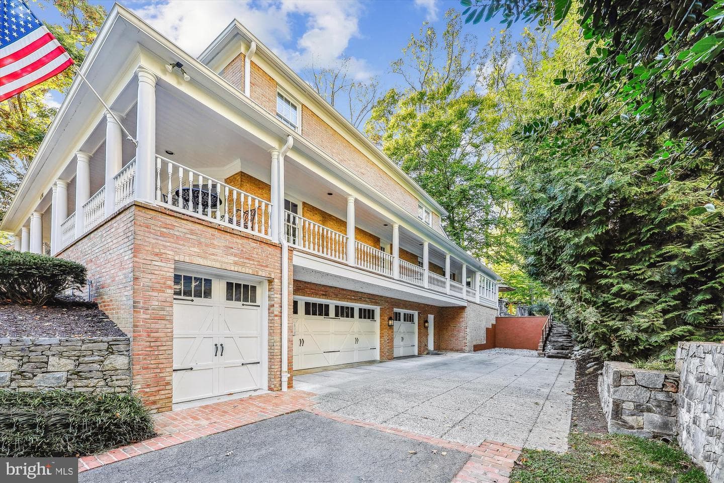 14708 Westbury Road photo 4