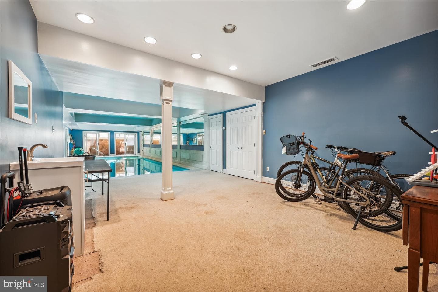 14708 Westbury Road photo 95