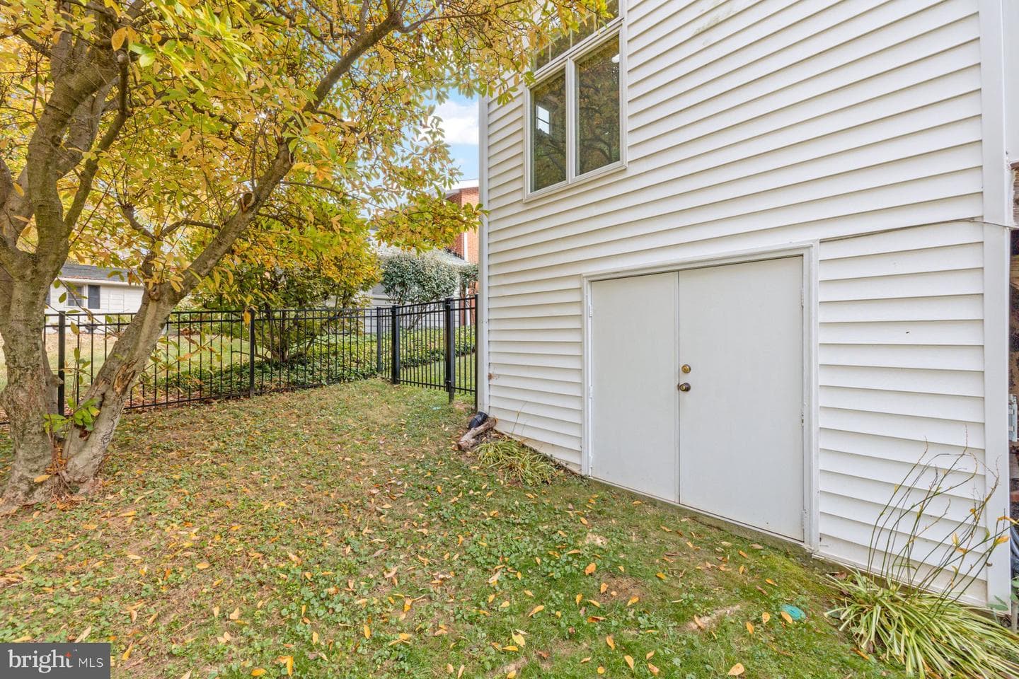 5009 White Flint Drive photo 45