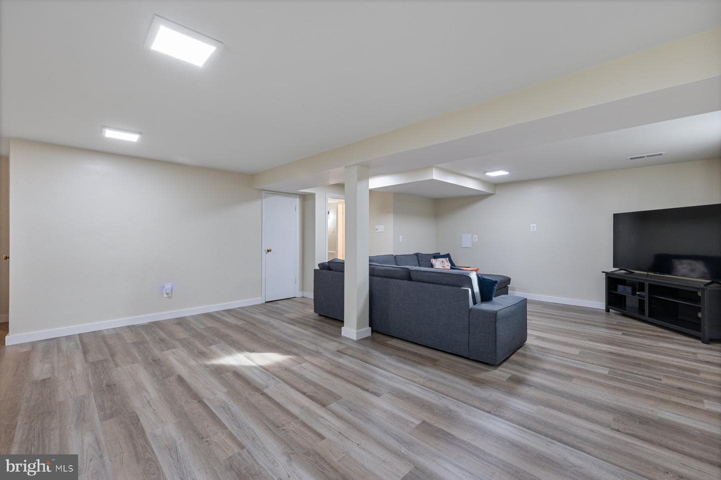 5009 White Flint Drive photo 47
