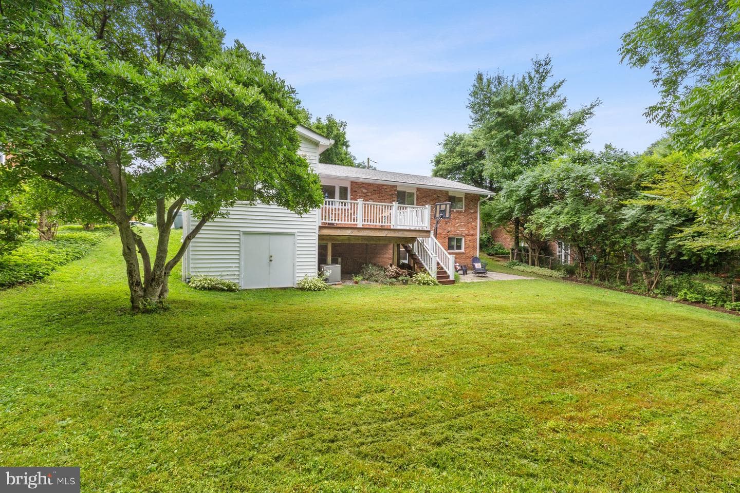 5009 White Flint Drive photo 5