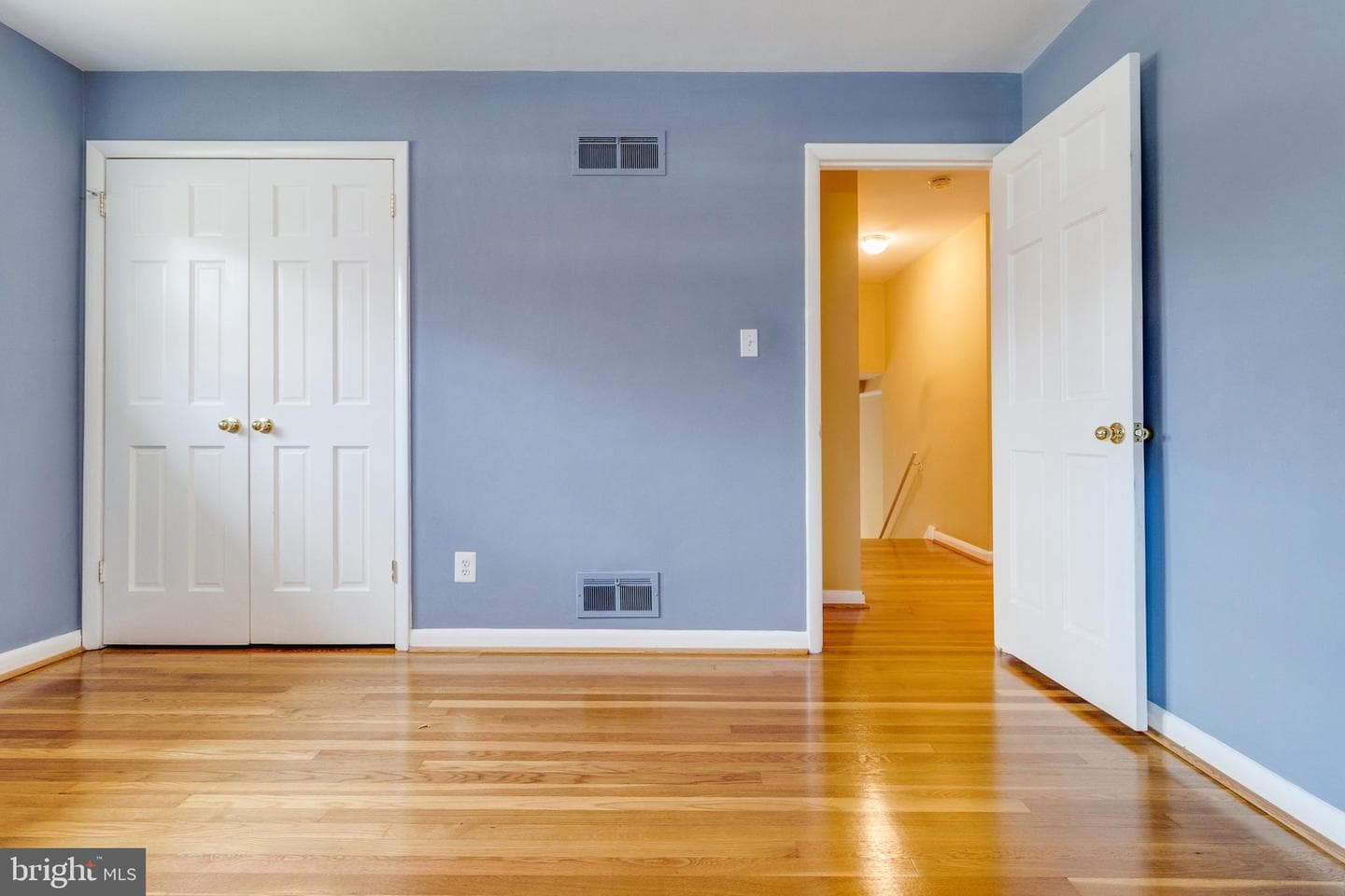 9826 Inglemere Drive photo 30