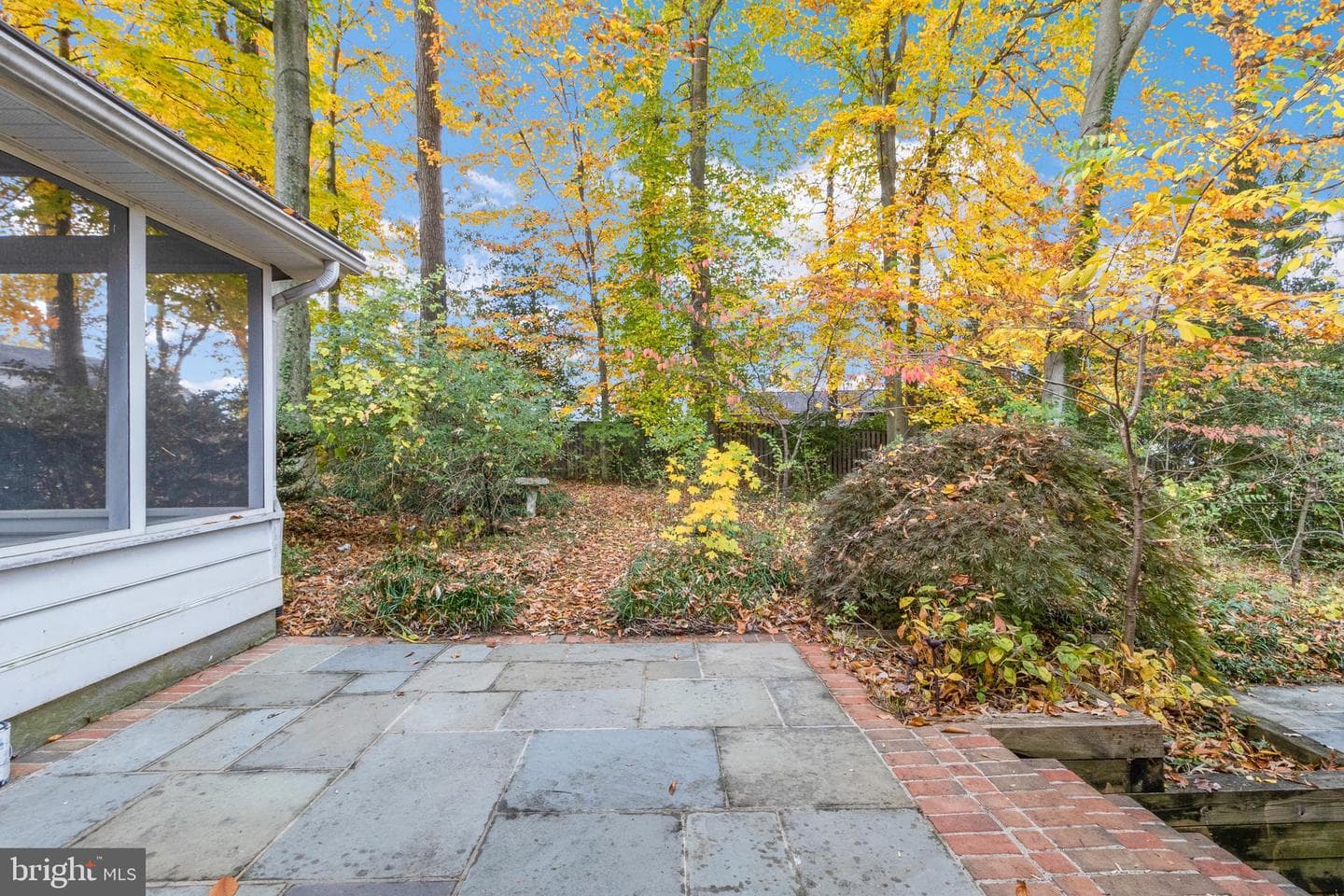 9826 Inglemere Drive photo 58