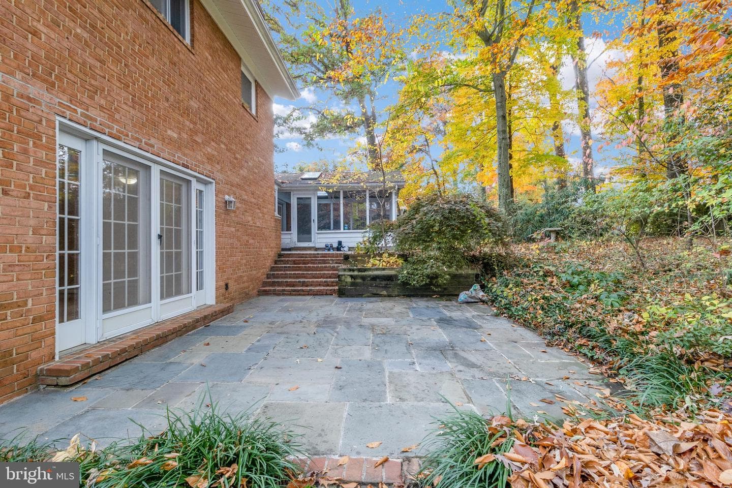 9826 Inglemere Drive photo 60