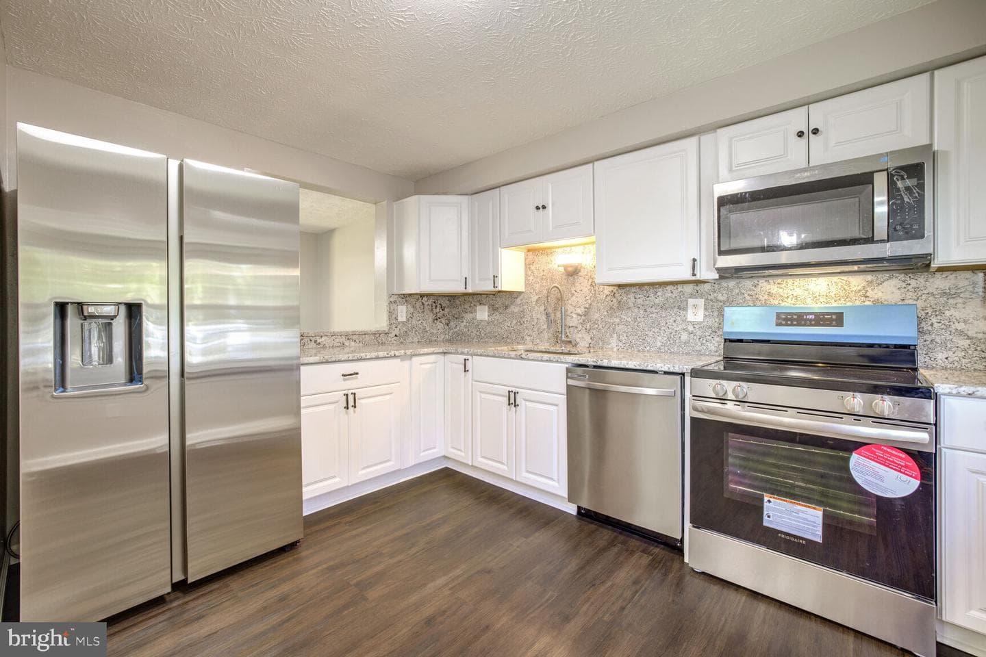 7 Willow Spring Court photo 8
