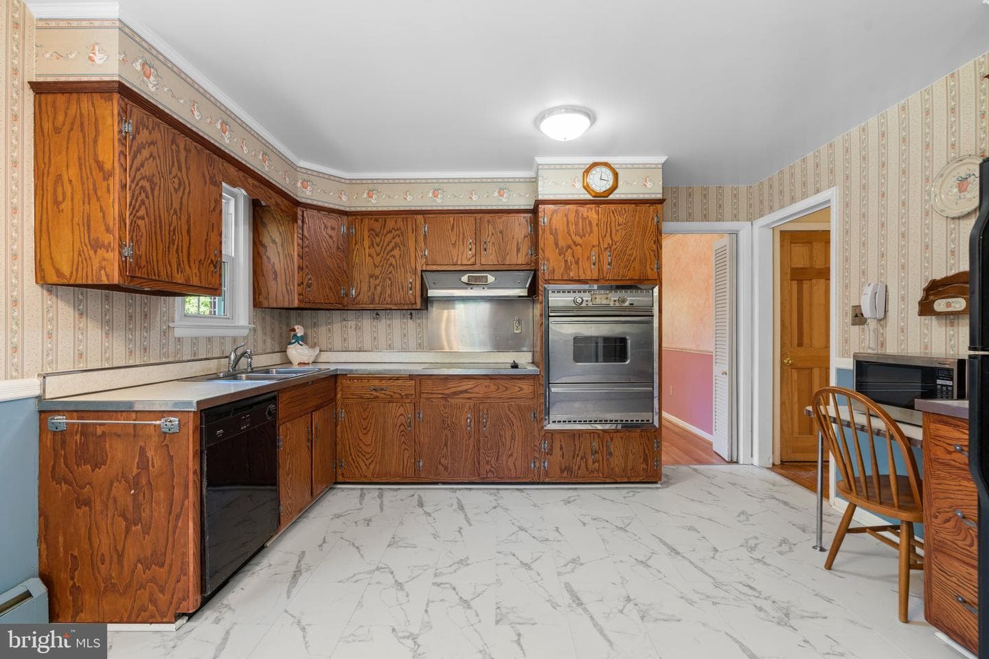 17404 Applewood Lane photo 11