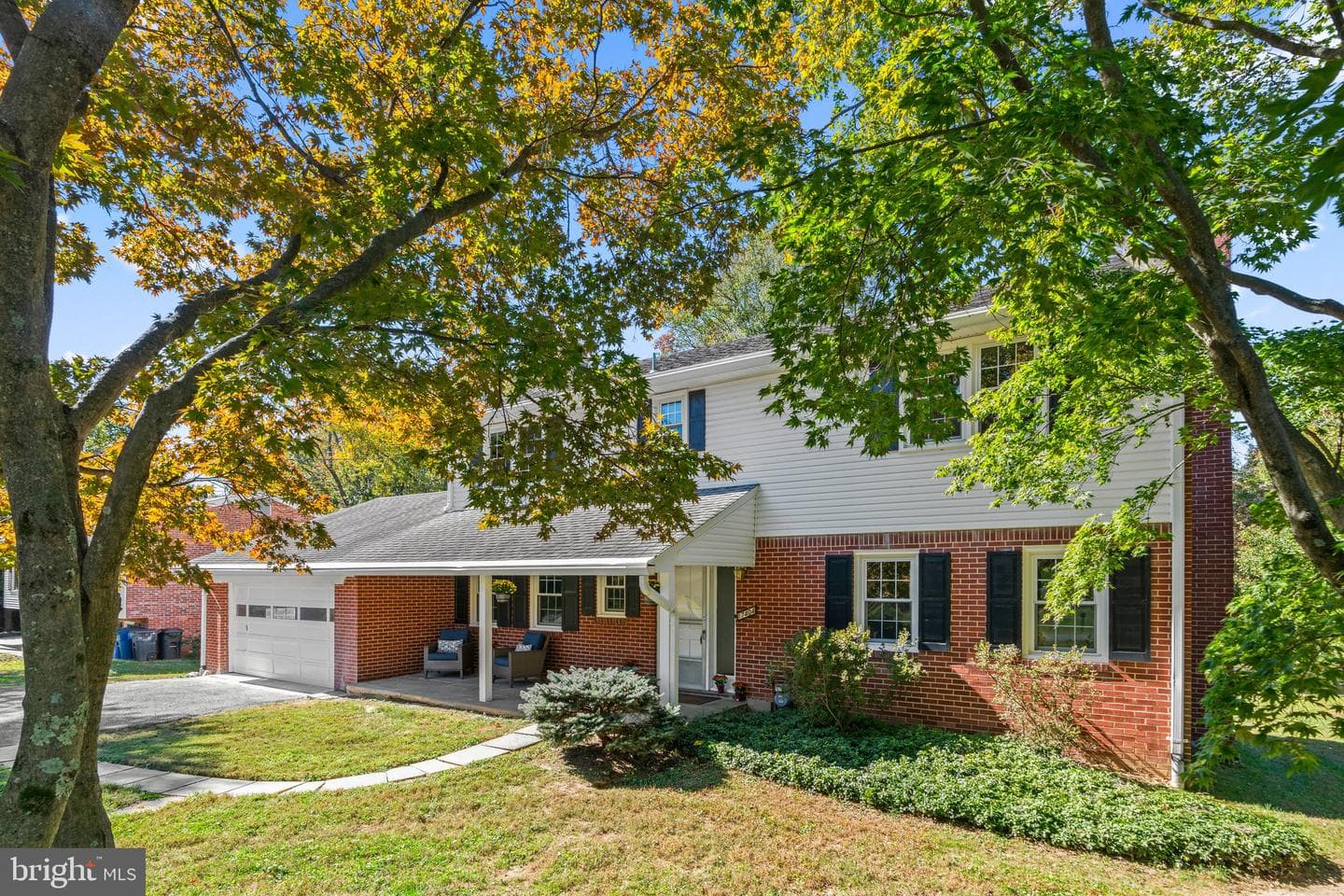 17404 Applewood Lane photo 3