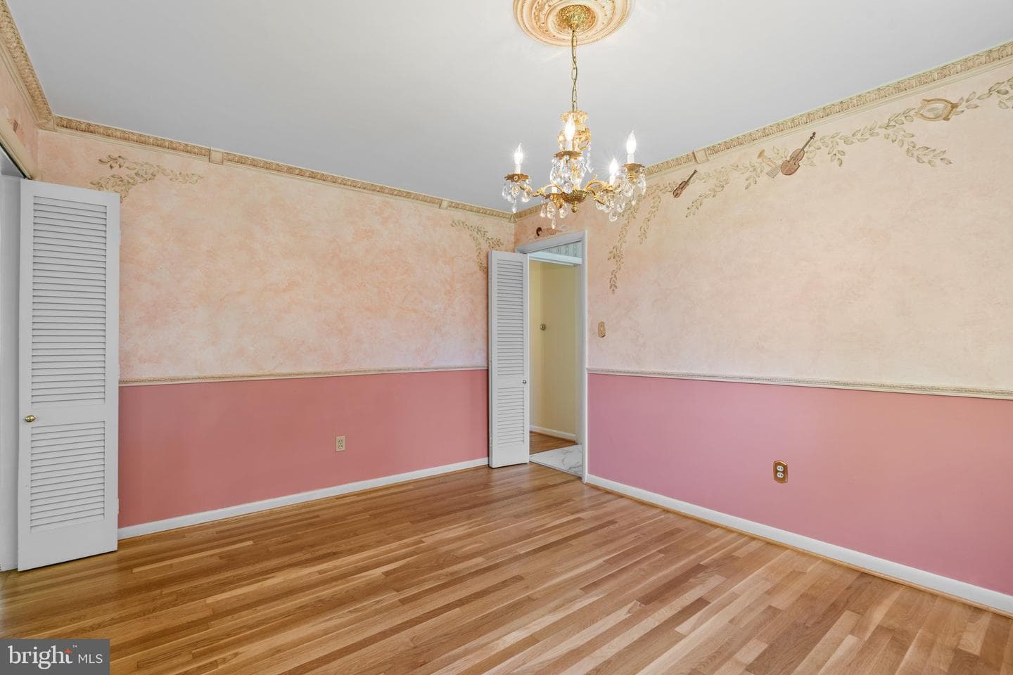 17404 Applewood Lane photo 8