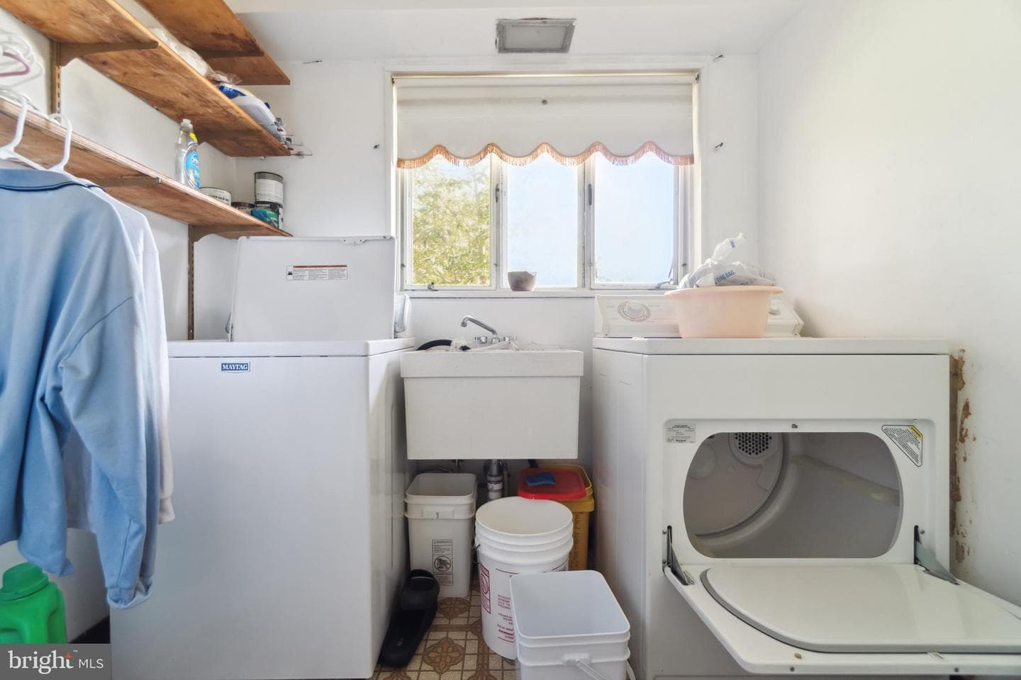 5021 White Flint Drive photo 33