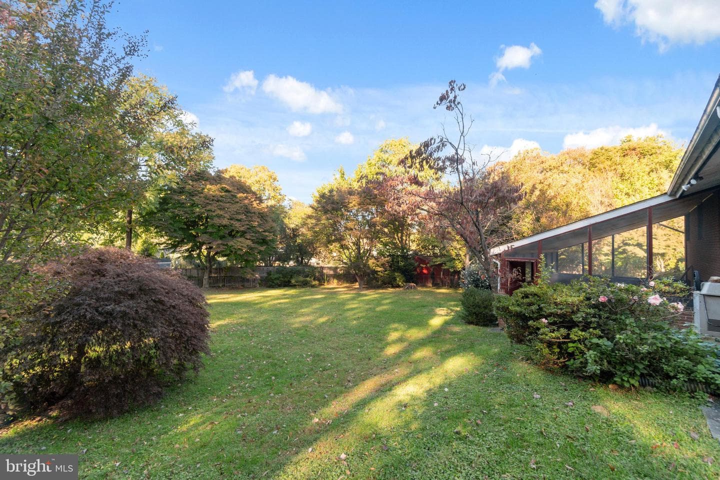 5021 White Flint Drive photo 34