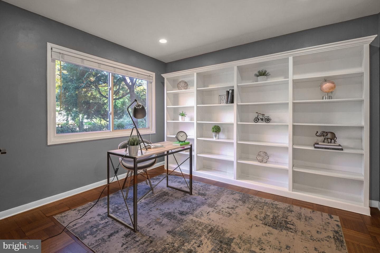 228 Thistle Drive photo 4