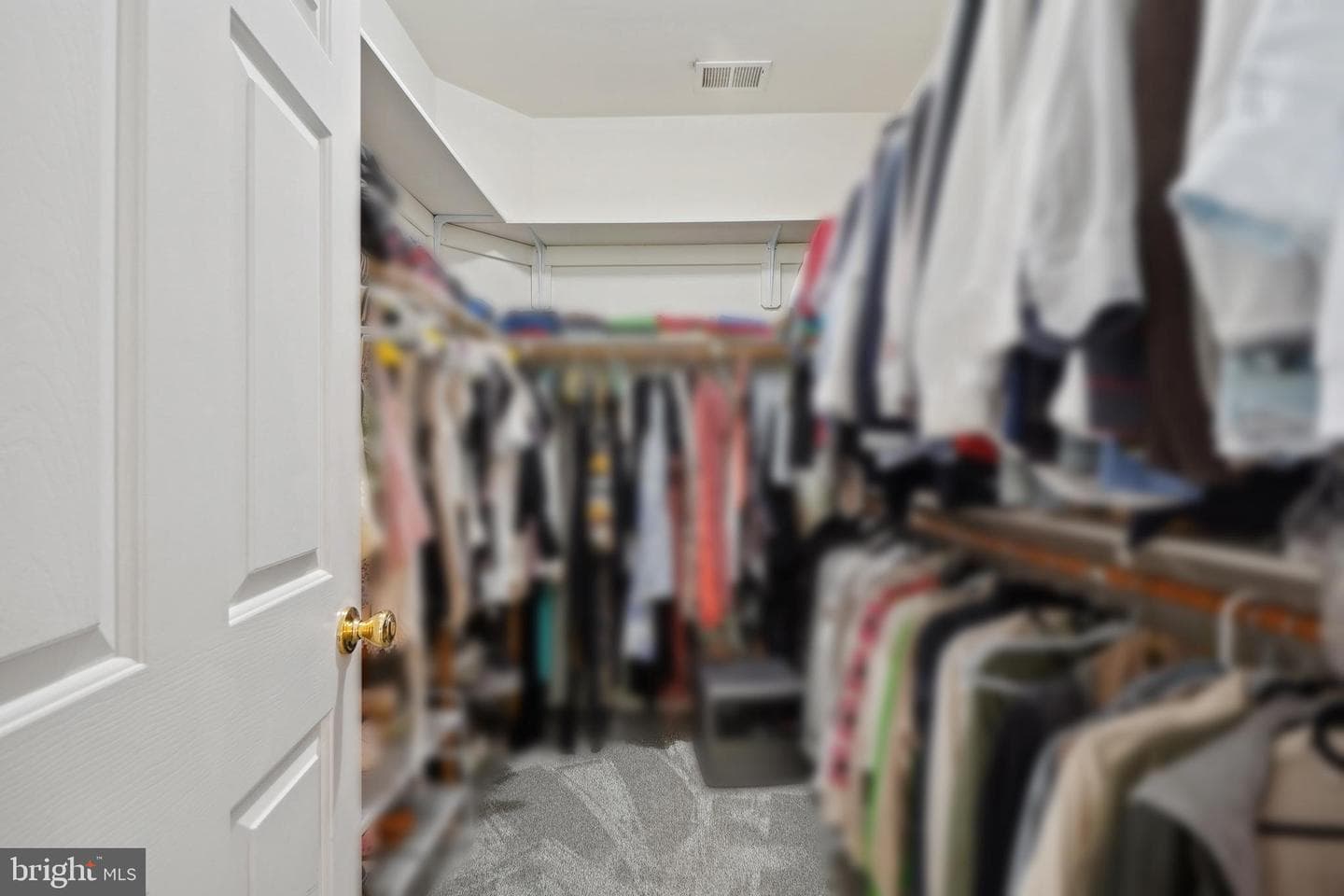 910 Rockborn Street photo 22